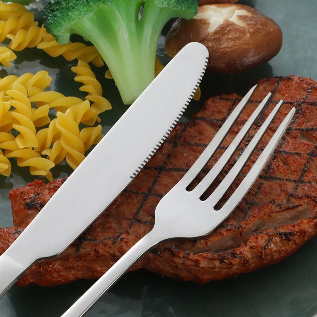 Bestiksæt - Sølvfarvet i Rustfrit Stål - 24 Dele i Gaveæske