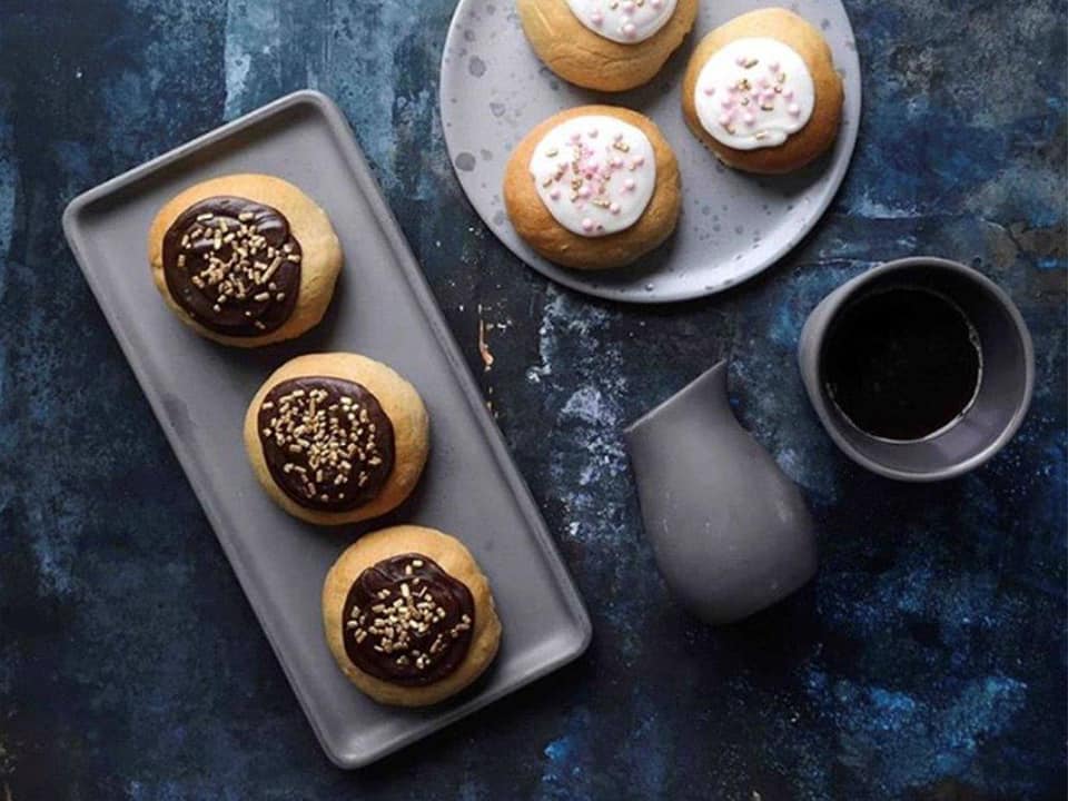 LIKEconcrete KARIN - Bakke i beton small - Hvid