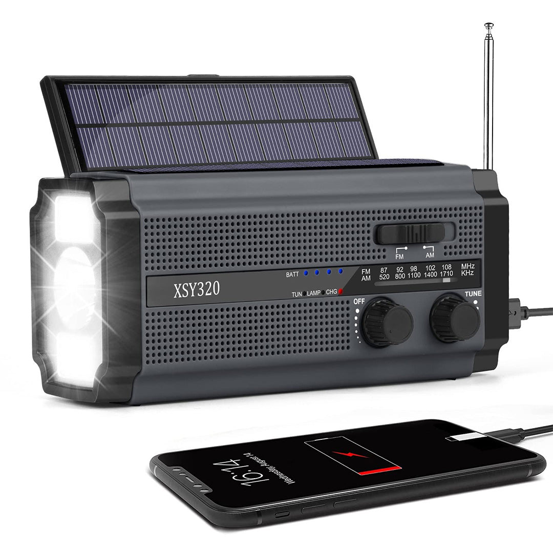 Nødradio PRO - Håndsving, Solceller, Lygte, SOS, AM-FM & Powerbank - kan bruges med AAA Batterier